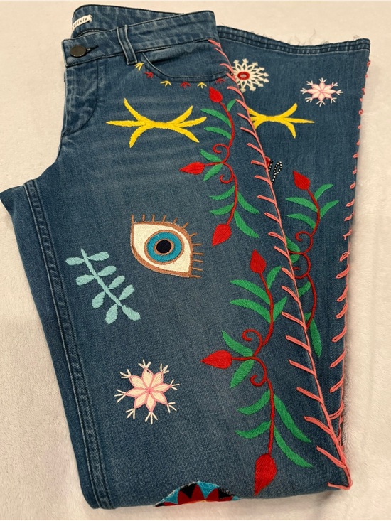 Alice + Olivia Denim - Alice + Olivia Embroidered Flare Jeans Boho Elephant Butterfly Floral Raw Hem -
